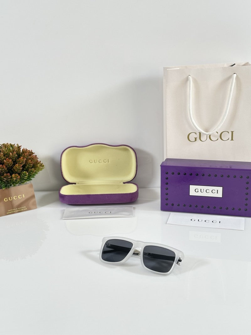 Gucci_5333_Ice_Black