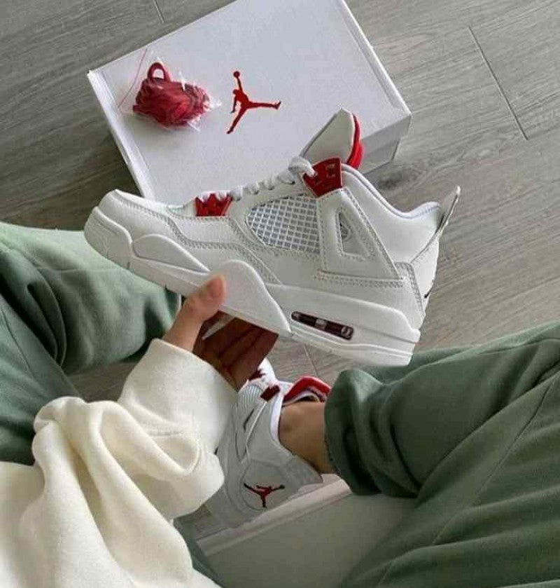 air jordan 4 metallic red