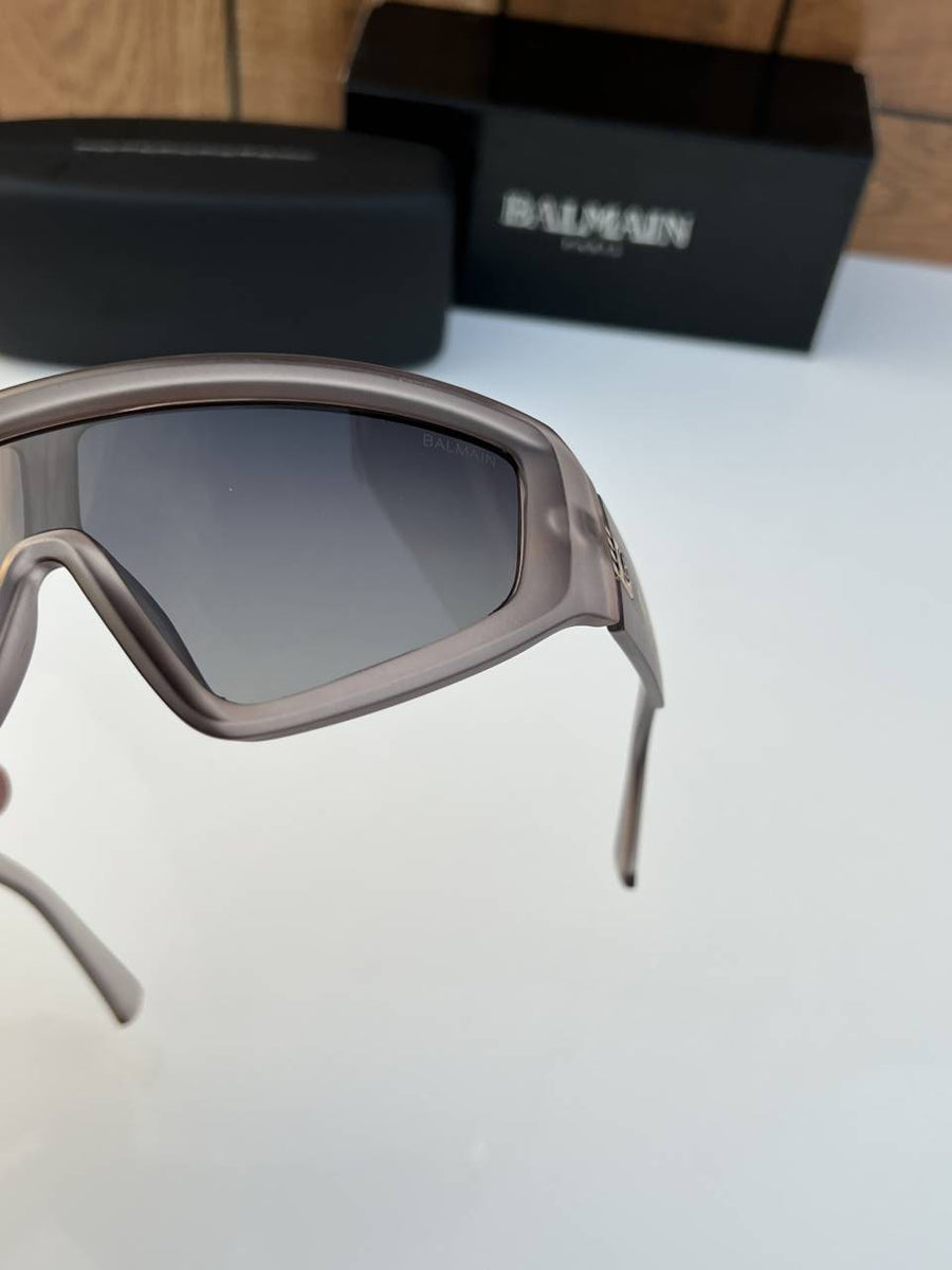 Balmain_8432_grey