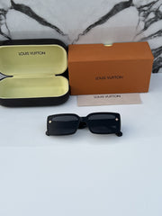 Louis Vuitton_5513_black