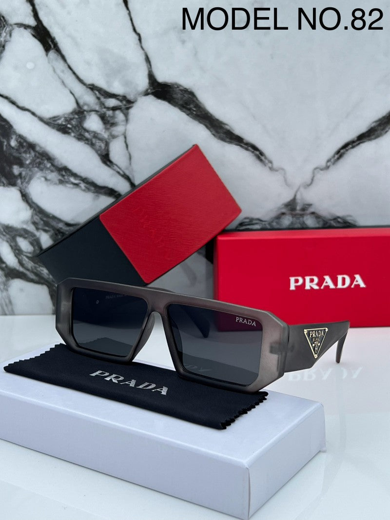 Prada_82_grey_black