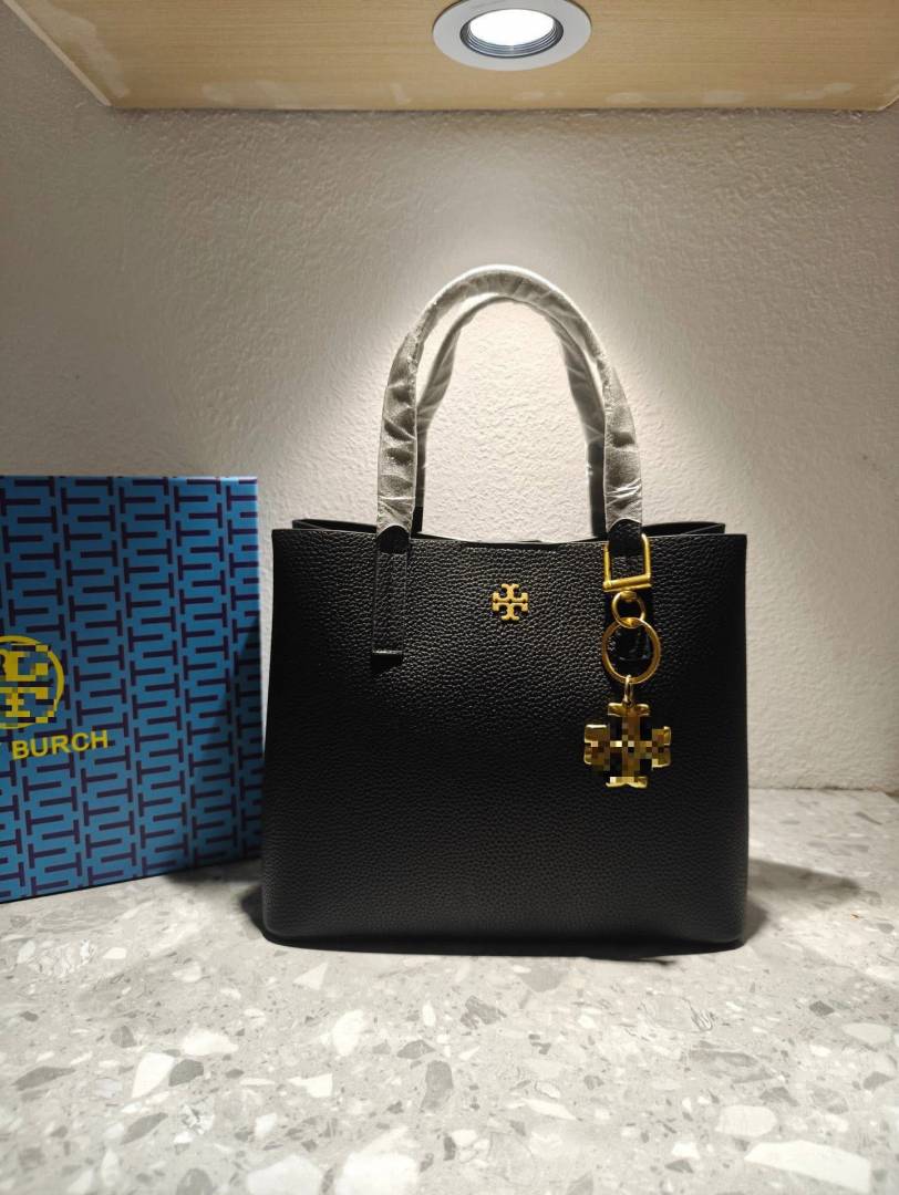 Tori Burch_Blake_Medium_Satchel_WithToryCharm_BoxPacking