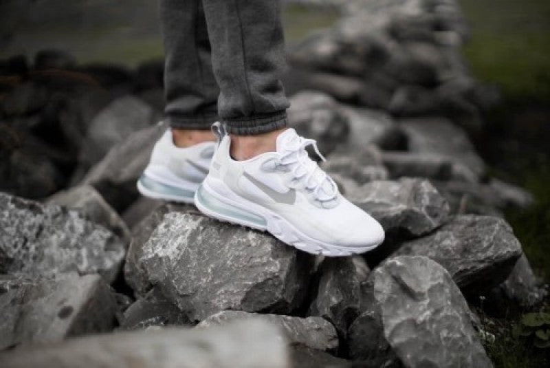 Nike Airmax 270 React Triple White