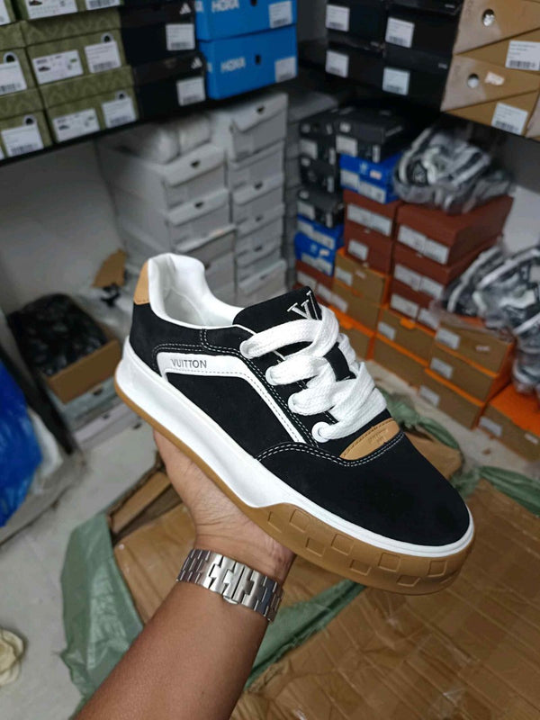 Louis vuitton skate sneaker UA 453