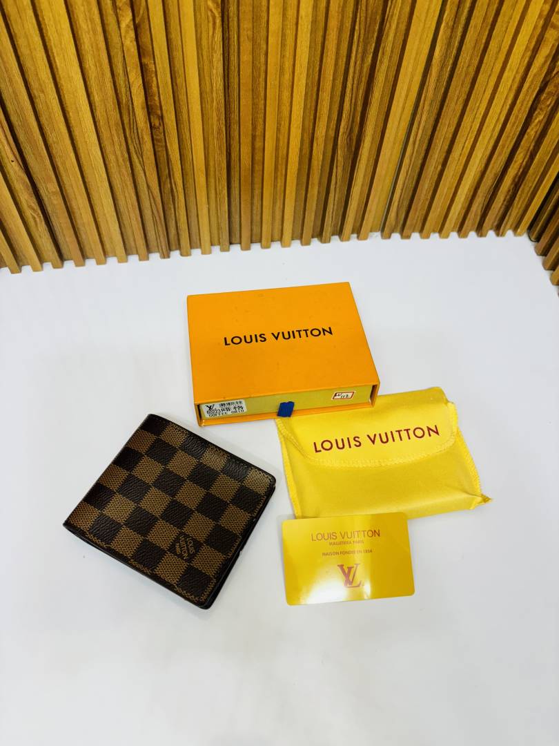 112 PV LOIUS VUTTON PREMIUM QUALITY WALLET