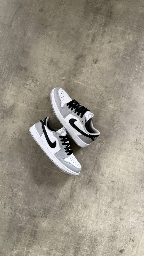 Nike Air Jordan 1 Low Barons