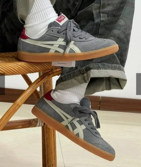 Tokuten Grey White