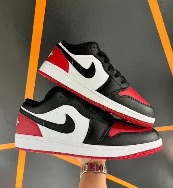 Nike Air Jordan 1 Low Bred Toe Semi UA