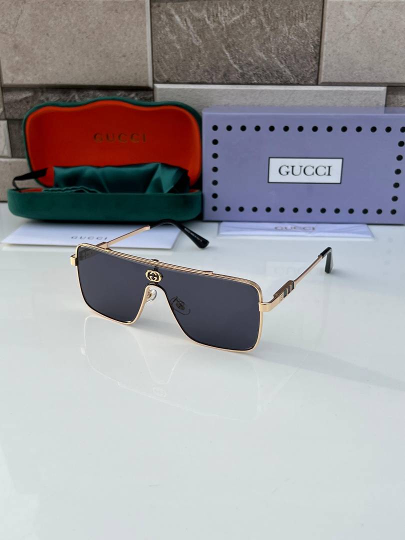 Gucci_2514_gold_black