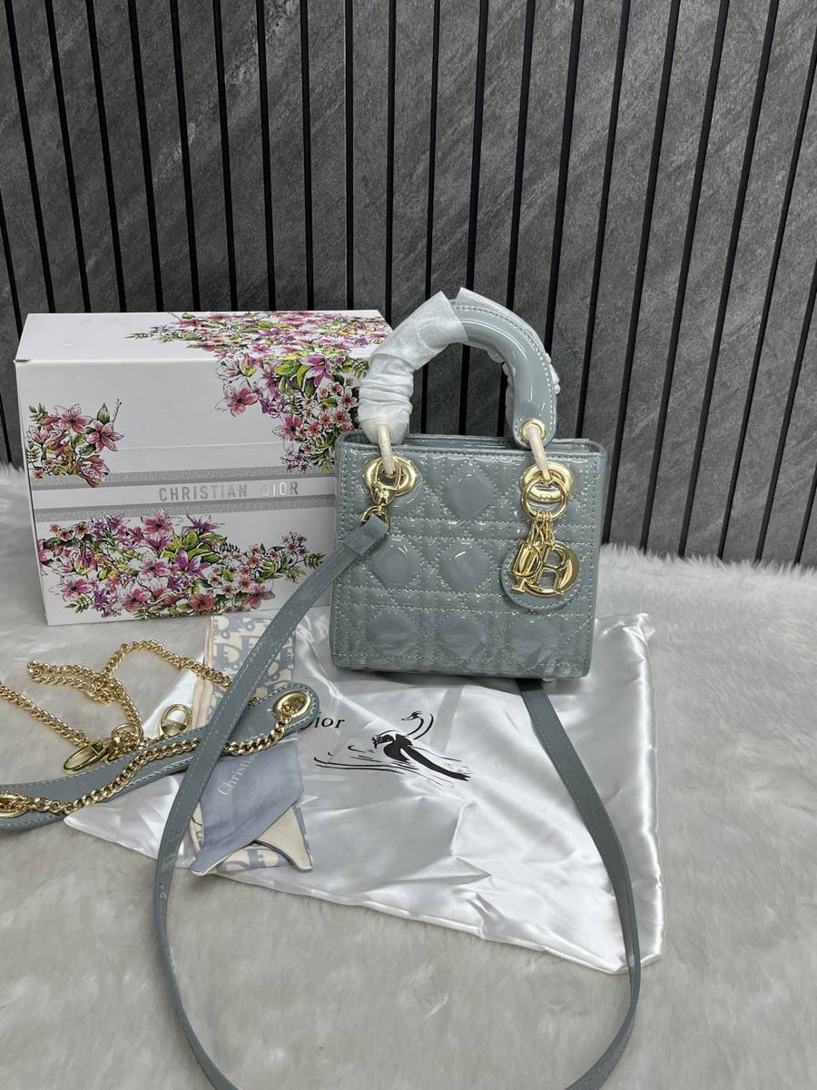 Dior_Lady_Mini_Patent_Leather_With_OriginalBox_DustCover_2LongBelt-Chain-And-Leather_StarCharm_Ribbon_Highend