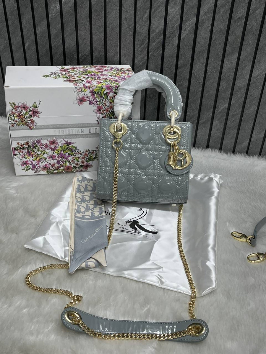 Dior_Lady_Mini_Patent_Leather_With_OriginalBox_DustCover_2LongBelt-Chain-And-Leather_StarCharm_Ribbon_Highend