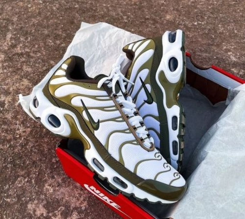 Nike Airmax Tn Olive Green Sneakers