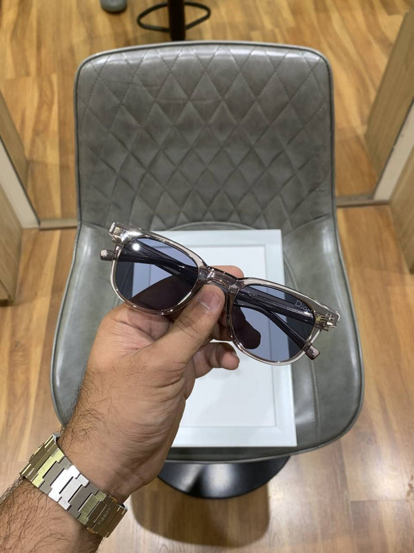 Dior_146_grey