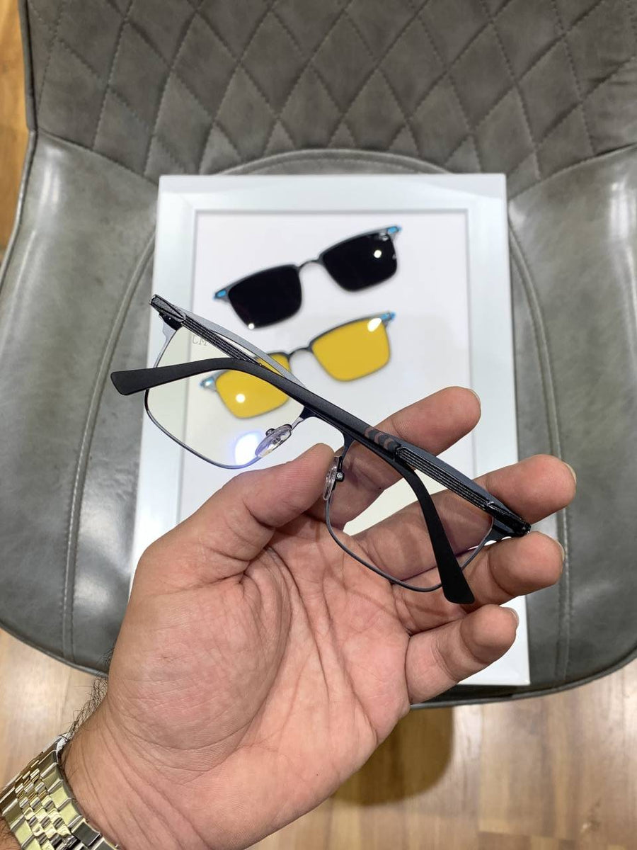 Marc_jacobs_7044_attachment_black