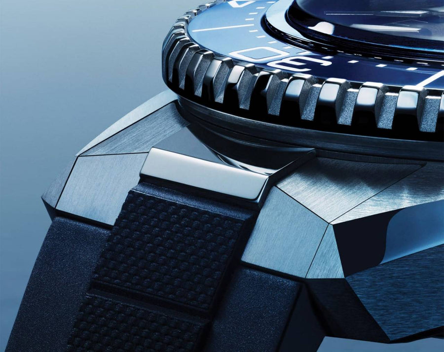 Omega Seamaster Planet Ocean 600M Co-Axial Master Chronometer black blue