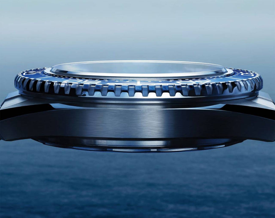 Omega Seamaster Planet Ocean 600M Co-Axial Master Chronometer black blue