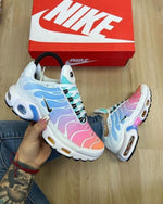 Airmax Plus TN White Blue Pink