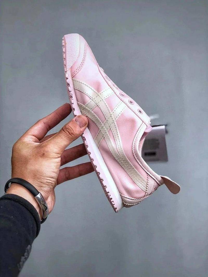 Onitsuka Tigar Mexico 66 Slip In Pink
