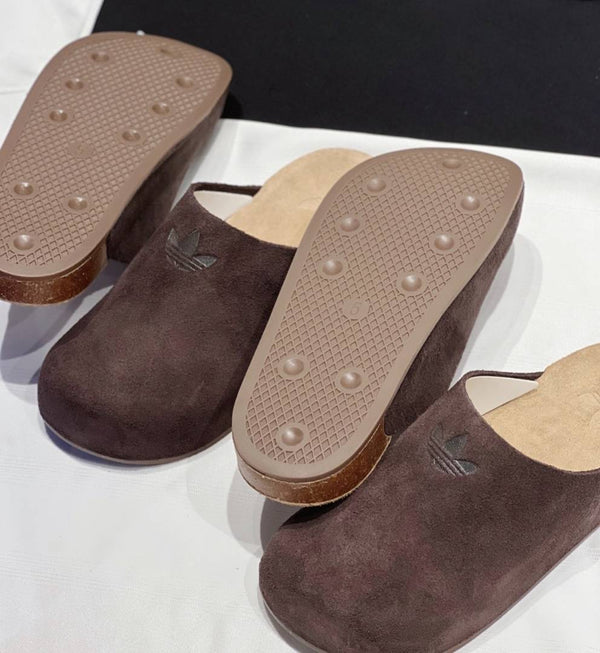 Adimule brown