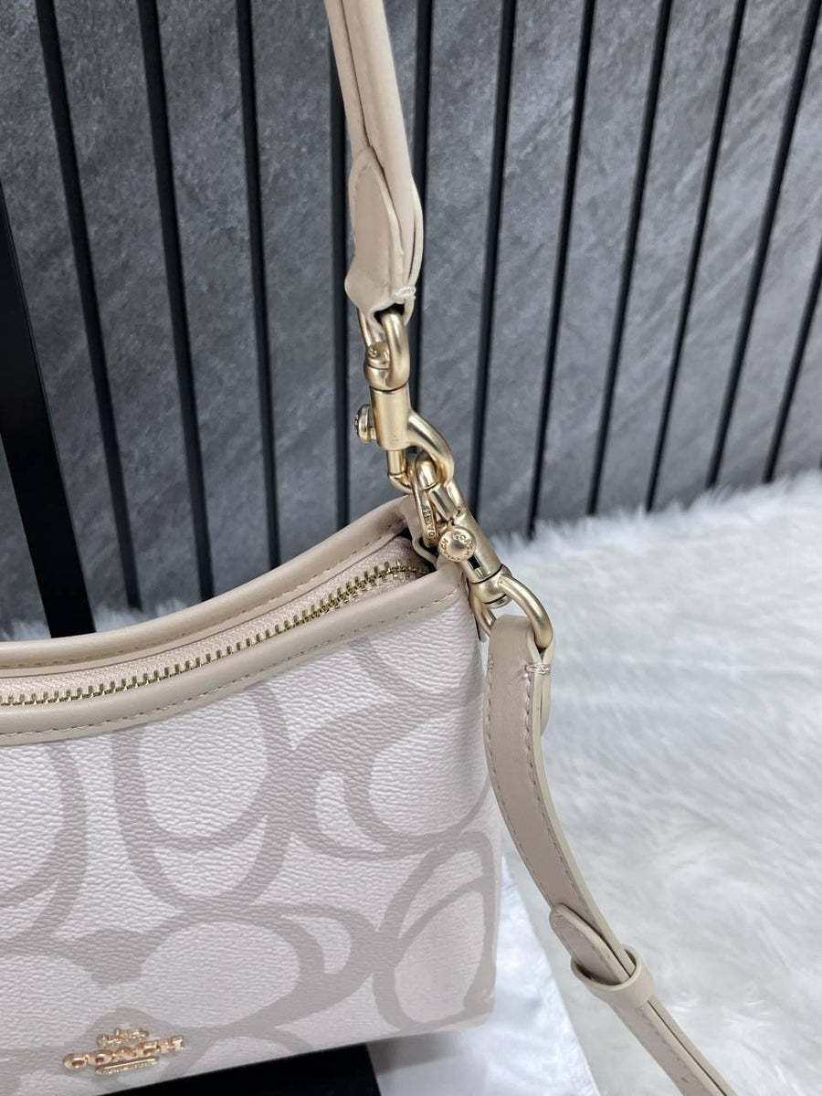 Coach Laurel Mini Tote Premium Highend With Original Box & DustCover