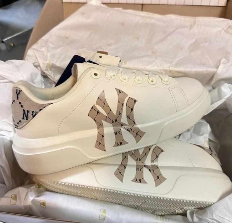 MLB Chunky Classic Heel Monogram LOGO