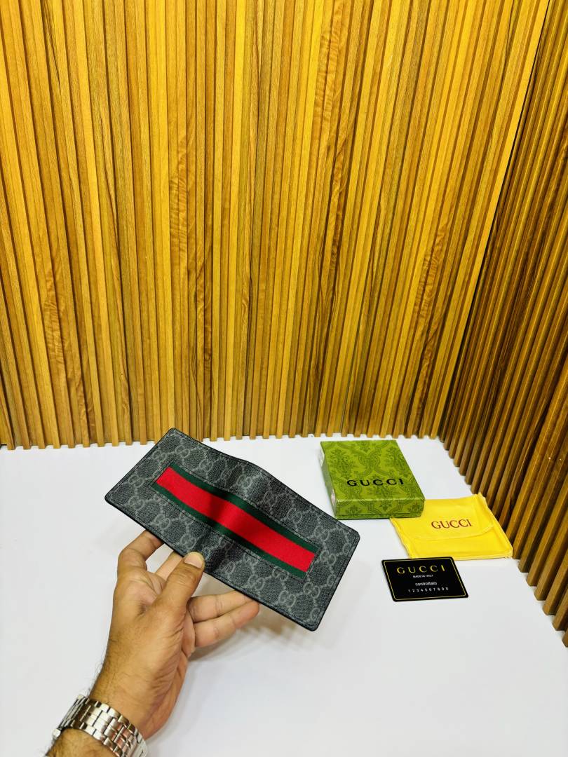 113 GUCHI PREMIUM QUALITY WALLET
