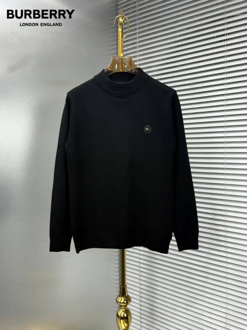 Burberry Chest Logo Sweatshirt Black