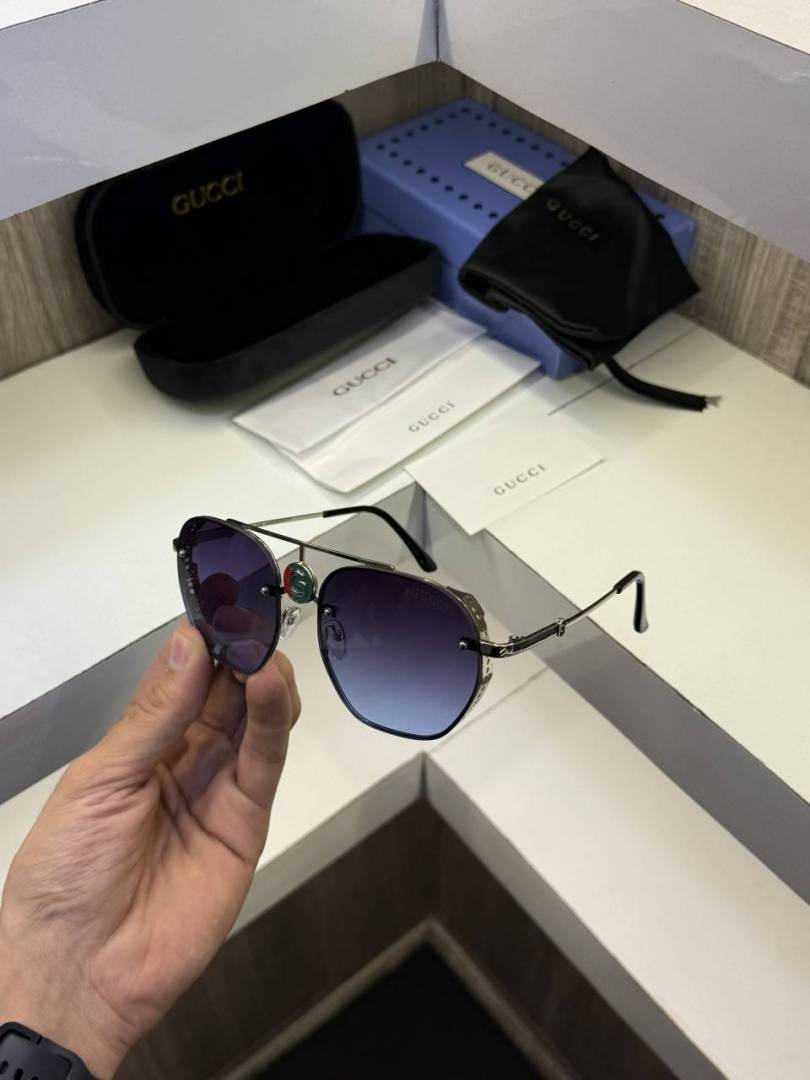 Gucci 5024 sunglass