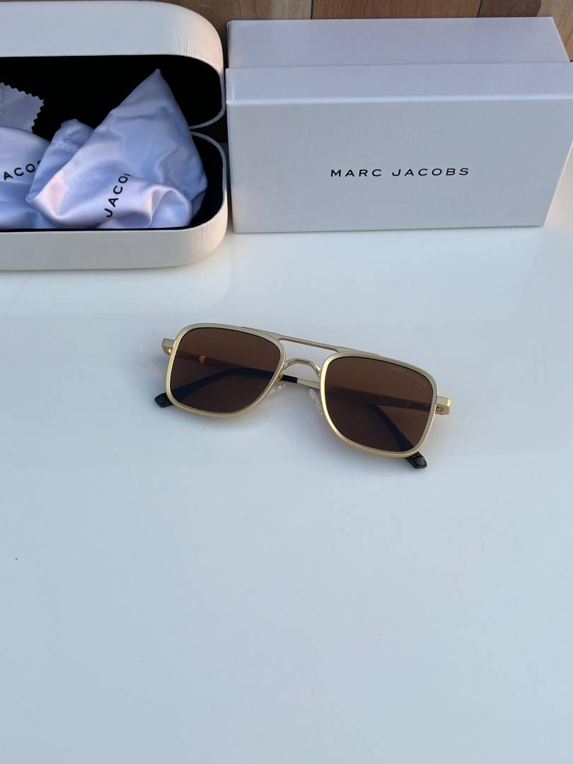 Marcjacobs503 gold brown