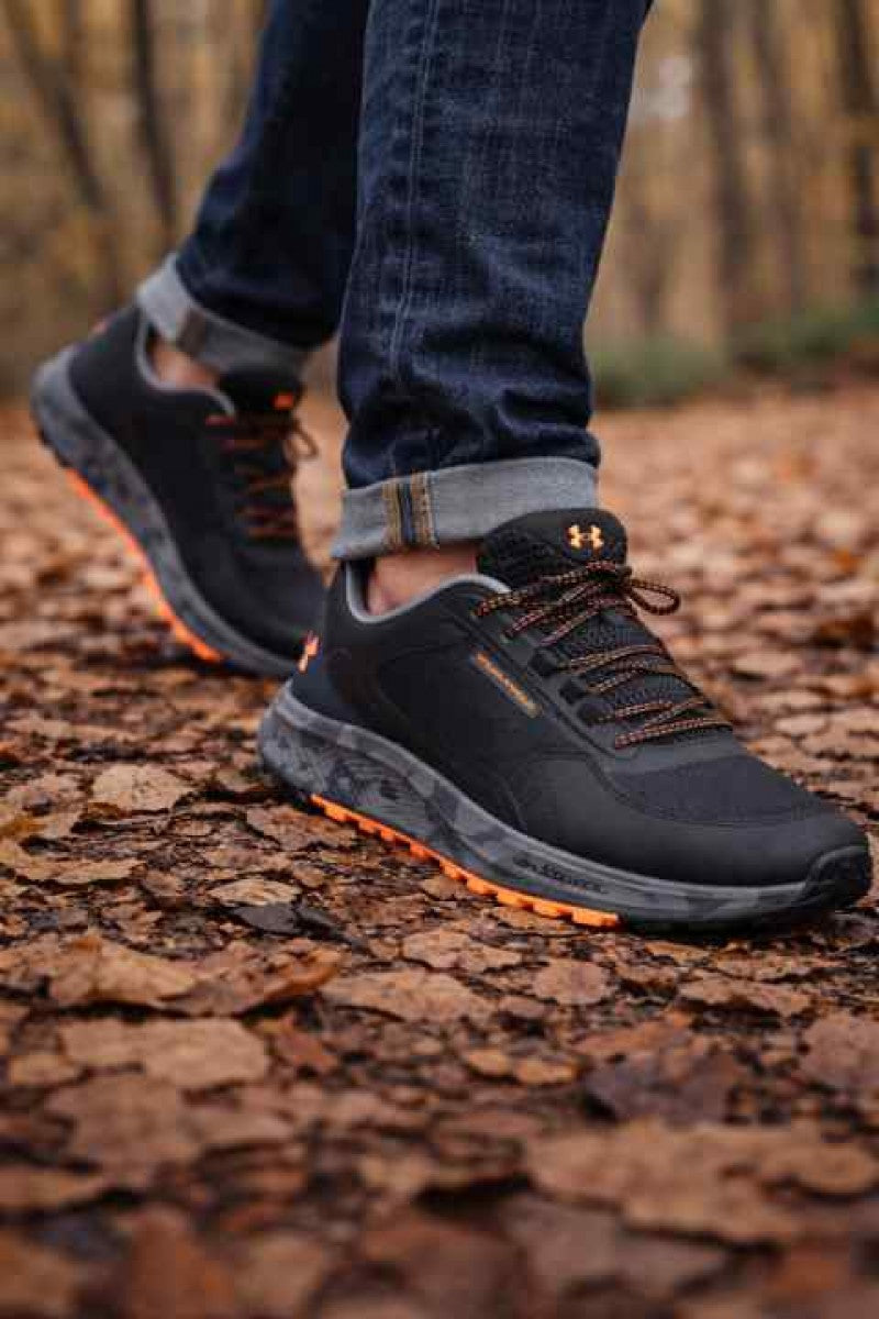 Under Armorr charged bandit trail 3 black orange