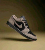 Jordan 1 Low SE Olive Grey Black 674