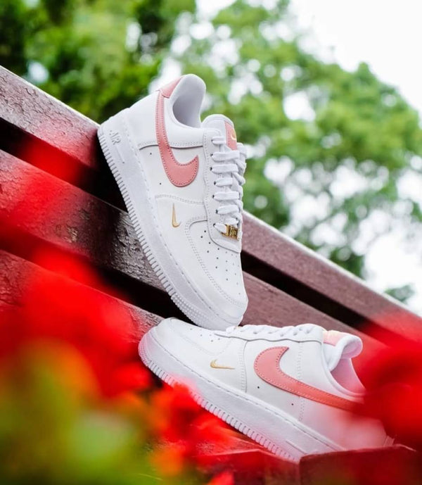 Nike Airforce 1 Low Rust Pink Womens
