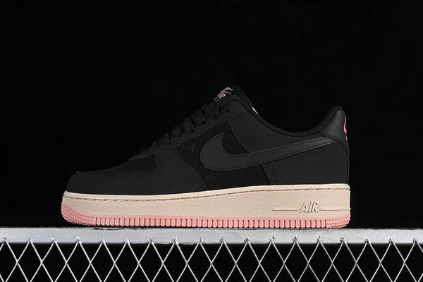 Nike Airforce 1 07 LX black red stardust