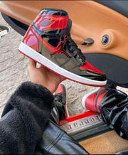 Air Jordan 1 Retro High OG Patent Bred