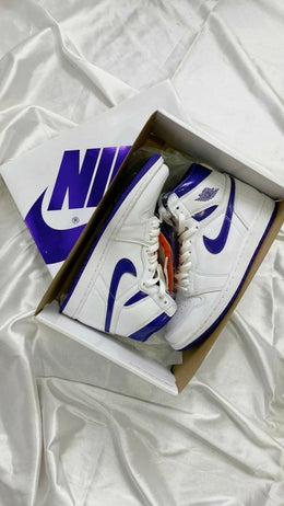 Air Jordan 1 High OG Court Purple