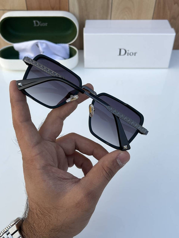 Dior_2660_gun_green