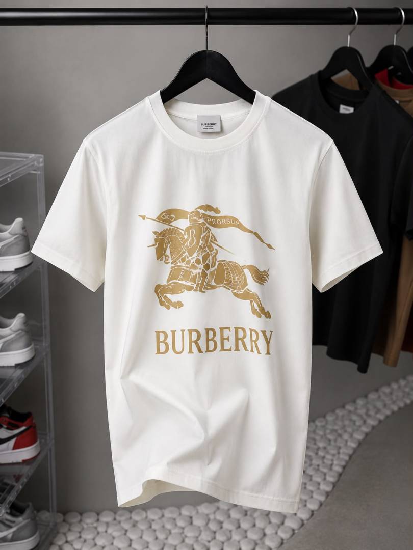 Burberry_ Premium T-Shirt 1711