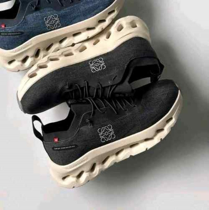 On Cloud Running Cloudtilt LOEWE Denim Grey