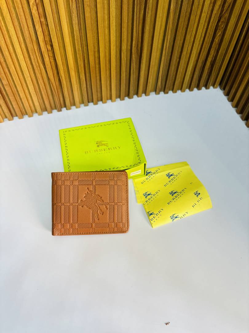 115 BURBERY PREMIUM QUALITY WALLET