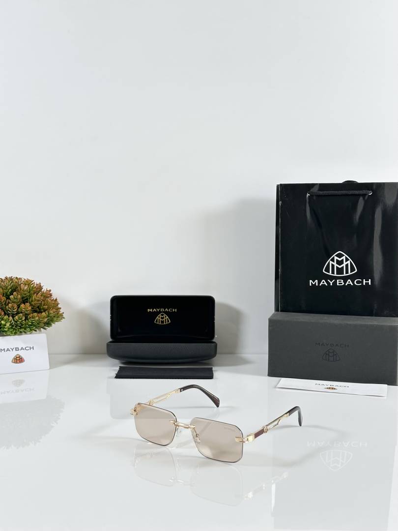 Maybach 1016 Gold Candy