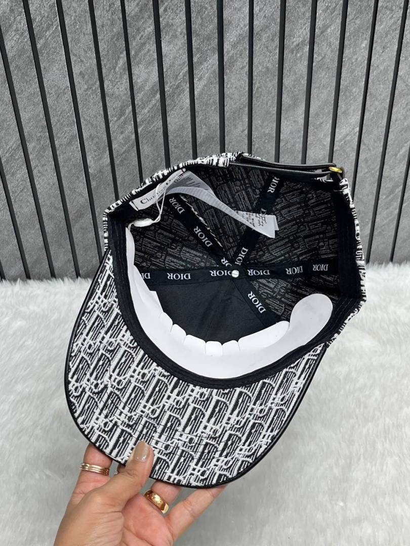 Dior_All_Black_Monogram_Premium_Small_Side_Logo_Leather_Unisex_Cap_With_Safety_Box