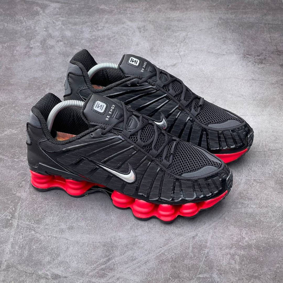 Skepta_X_Nikke_Shox_TL_Black_Red 2045