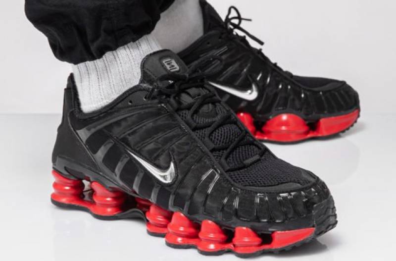 Skepta_X_Nikke_Shox_TL_Black_Red 2045