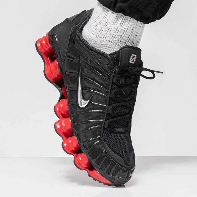 Skepta_X_Nikke_Shox_TL_Black_Red 2045