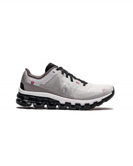 On Cloud Running X Distance WMNS CloudFlow Fix 747