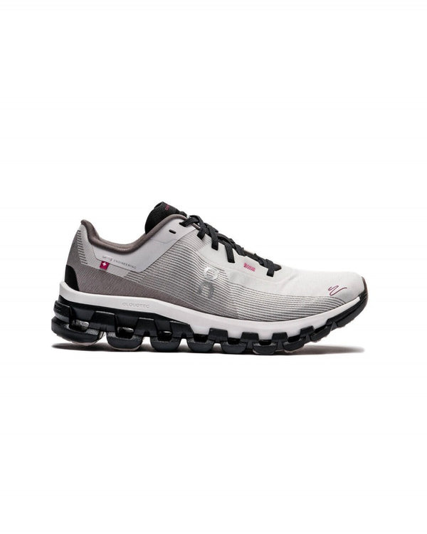 On Cloud Running X Distance WMNS CloudFlow Fix 747