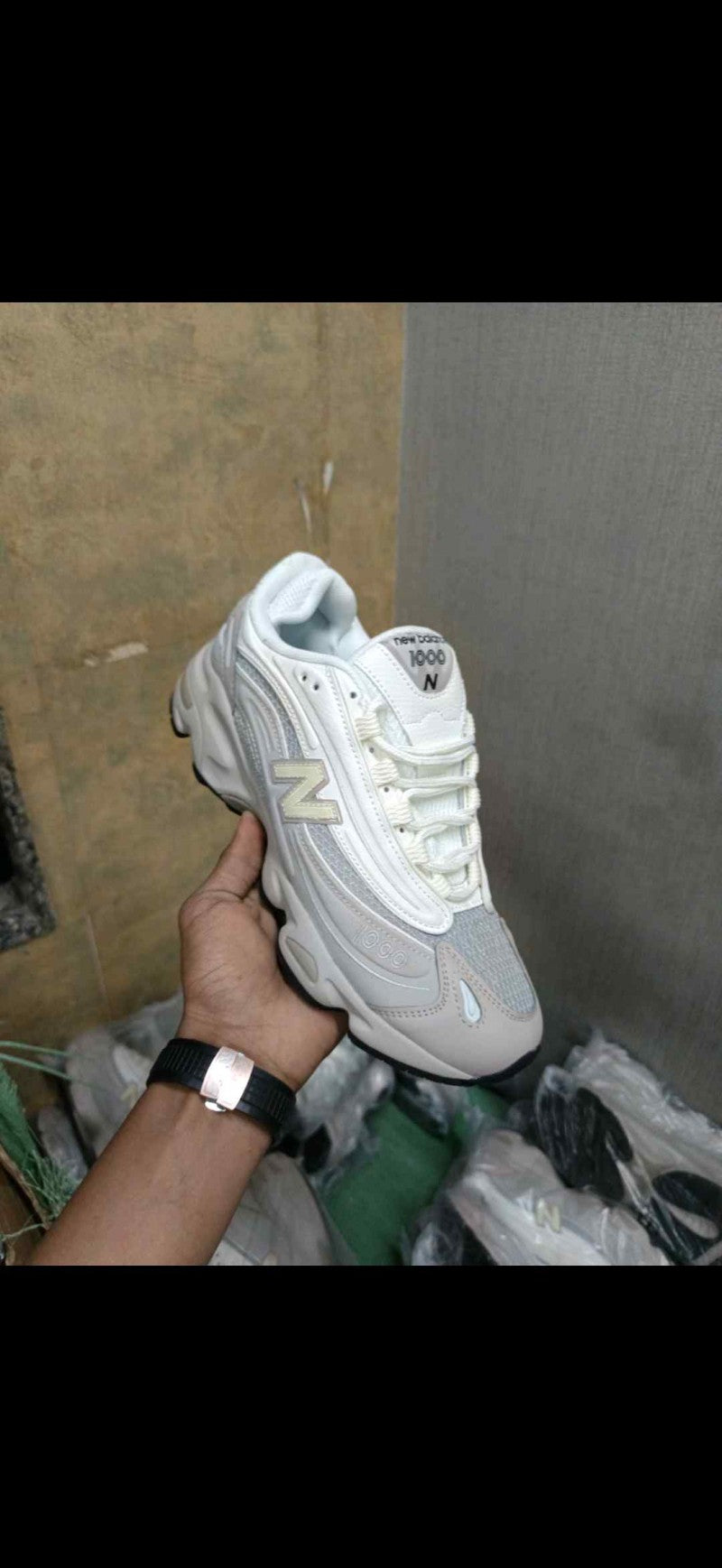 Neww Balance 1000 Grey Cream 380