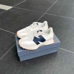 Neww Balance 327 White Navy 5077
