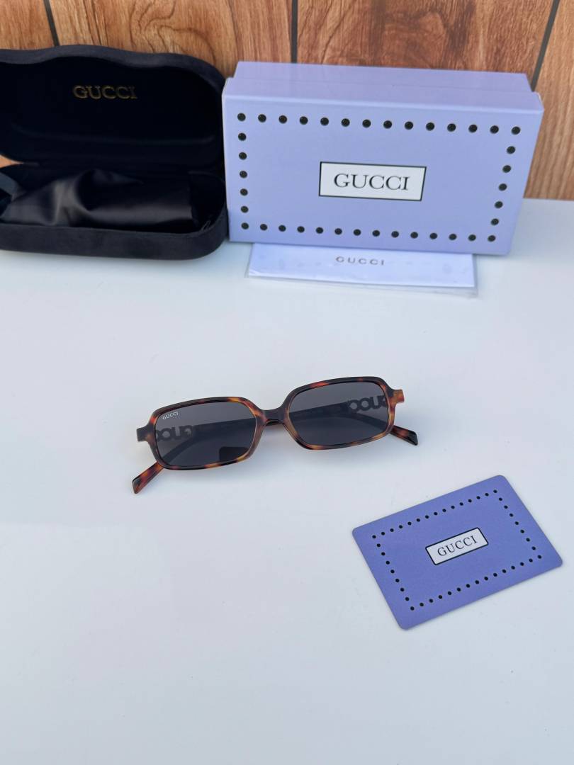 Gucc5620 tiger black