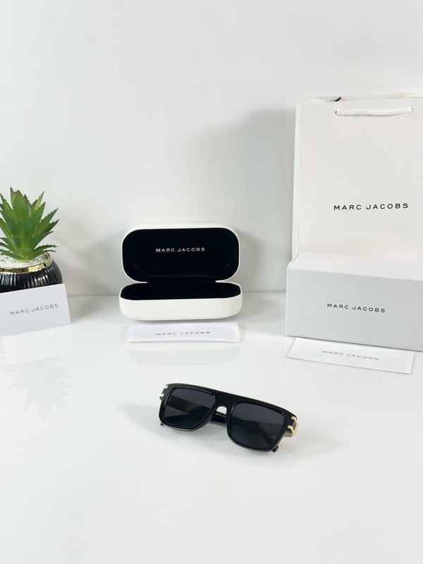 Marc Jacobs 1004 Gold Black